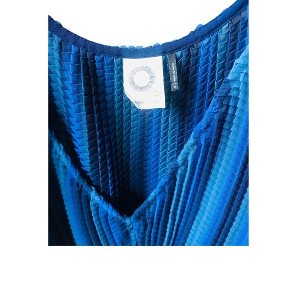 Akemi and Kin Blue Sleeveless Top Sx S - Picture 3 of 5